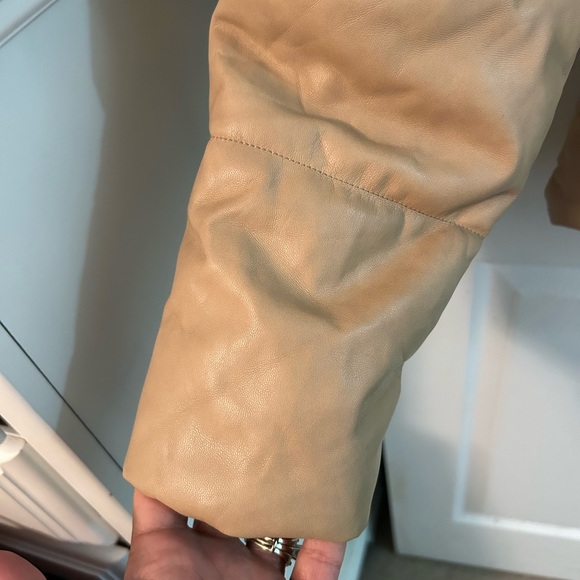 7 For All Mankind Tan Faux Leather Puffer Jacket - Picture 6 of 7